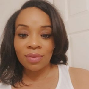 Meet your Posher, Natisha